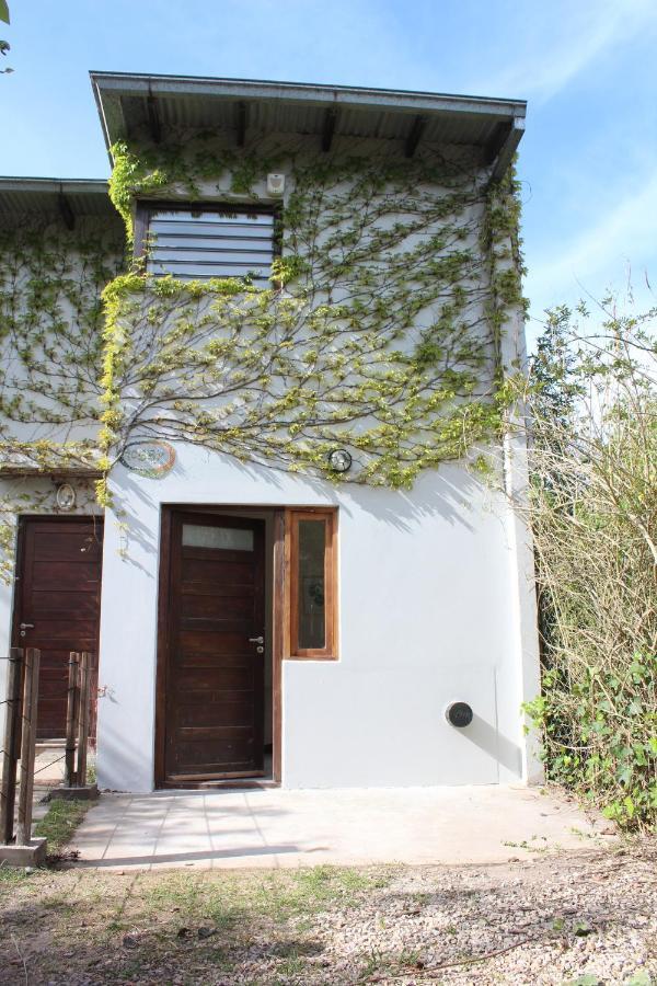 マル・デル・プラタCasita Moderna Frente Al Bosqueアパートメント エクステリア 写真